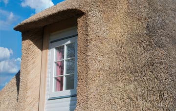 Thornage thatch roof disadvantages